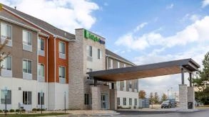 Holiday Inn Express & St Charles STL Airport Parking (No Shuttle)
